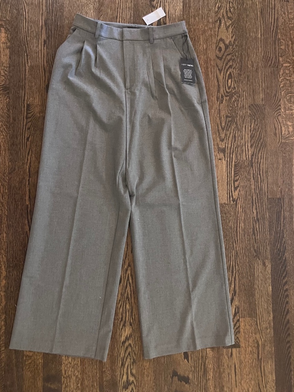 LOFT Versa Crepe Drape Palazzo Pants Gray Pleated Wide Leg NWT Size 6 Curvy